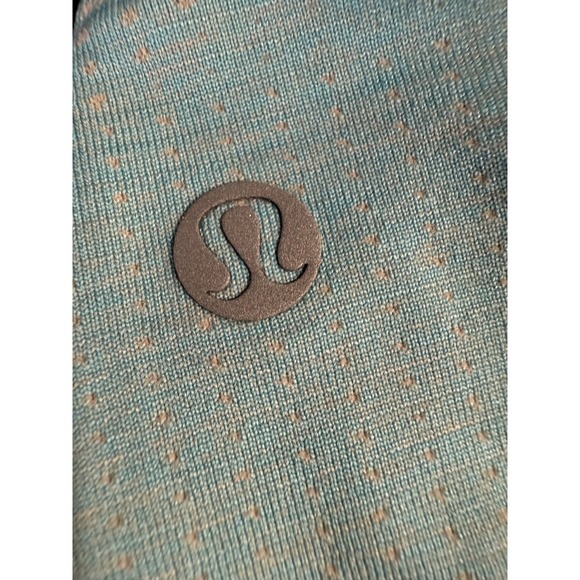 Lululemon Light Blue Textured Short Sleeve Athletic Training T-Shirt - Picture 5 of 10
